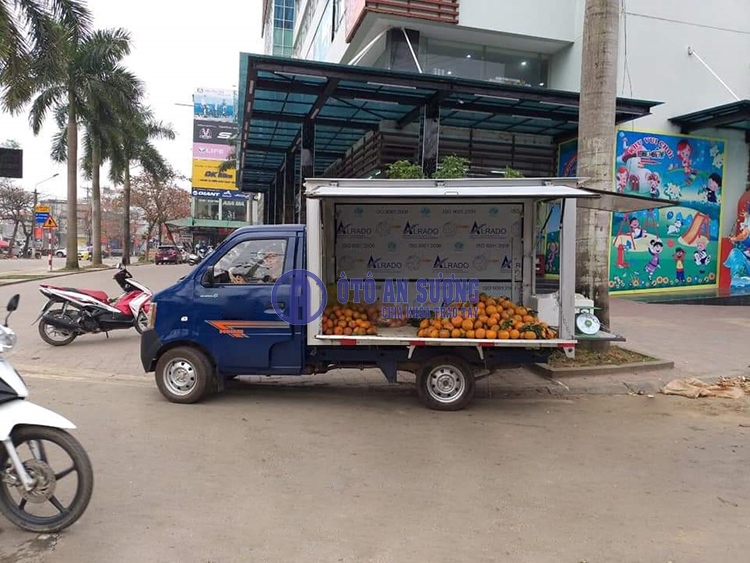 Xe bán hàng lưu động Dongben 870kg phiên bản bán trái cây