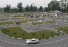 Thi bằng lái xe ô tô 2020: 100 giờ học, 30 triệu học phí và 600 câu hỏi