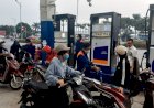 Giá xăng tăng hơn 1.000 đồng mỗi lít