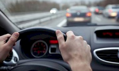 Kinh nghiệm xương máu khi lái xe trên cao tốc