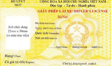 Từ 01/6/2020, CSGT có thể dùng điện thoại phát hiện GPLX giả