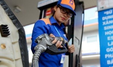 Giá xăng dầu hôm nay 20/4/2020: Đầu tuần lao dốc thê thảm