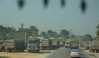 Ghi hình xe cơi nới thành thùng, chở quá tải và mức 'phạt nguội' cụ thể