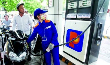 Đề xuất giảm thuế bảo vệ môi trường 1.000 đồng/lít xăng từ 1/8