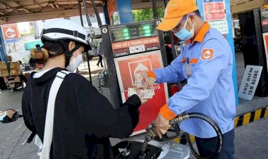 Mấy ngày nữa giá xăng dầu sẽ giảm khá mạnh