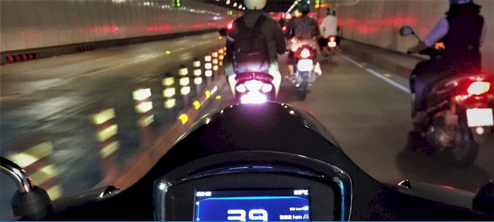 Lái xe quá chậm qua hầm Thủ Thiêm có thể bị phạt đến 1 triệu đồng