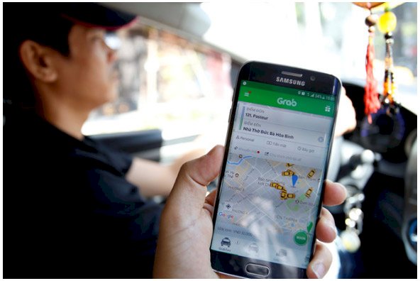 Dừng thí điểm từ 01/4: Hàng vạn taxi công nghệ sẽ về đâu?