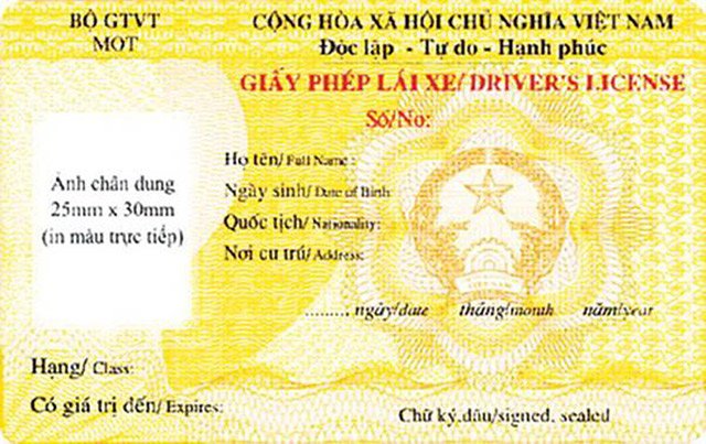 Từ 01/6/2020, CSGT có thể dùng điện thoại phát hiện GPLX giả