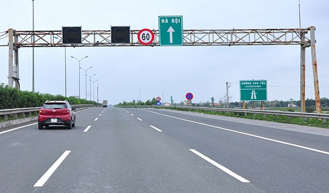 Quy chuẩn biển báo mới: Tài xế 'bớt' bị phạt oan