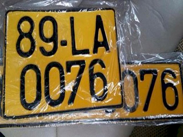 Từ 1/8, xe kinh doanh vận tải phải đổi biển màu trắng sang màu vàng