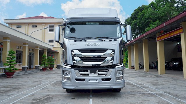 3 ưu điểm nổi bật làm nên tên tuổi của xe đầu kéo Isuzu