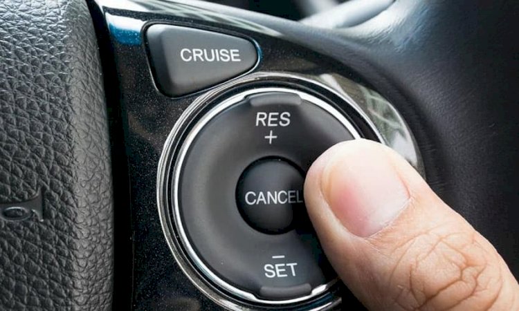 Hệ thống Cruise Control là gì