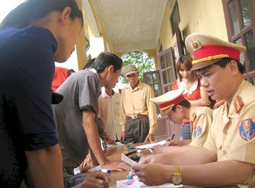 Hướng dẫn thủ tục sang tên cho xe không tìm được chủ cũ