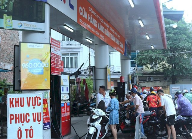 Ai quyết mức chiết khấu trong kinh doanh xăng dầu?