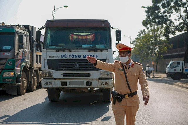 Thông tư mới, trường hợp nào CSGT nào được dừng xe để kiểm tra?